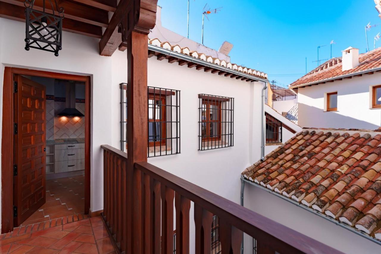 Suites Casa De Las Columnas Granada Luaran gambar